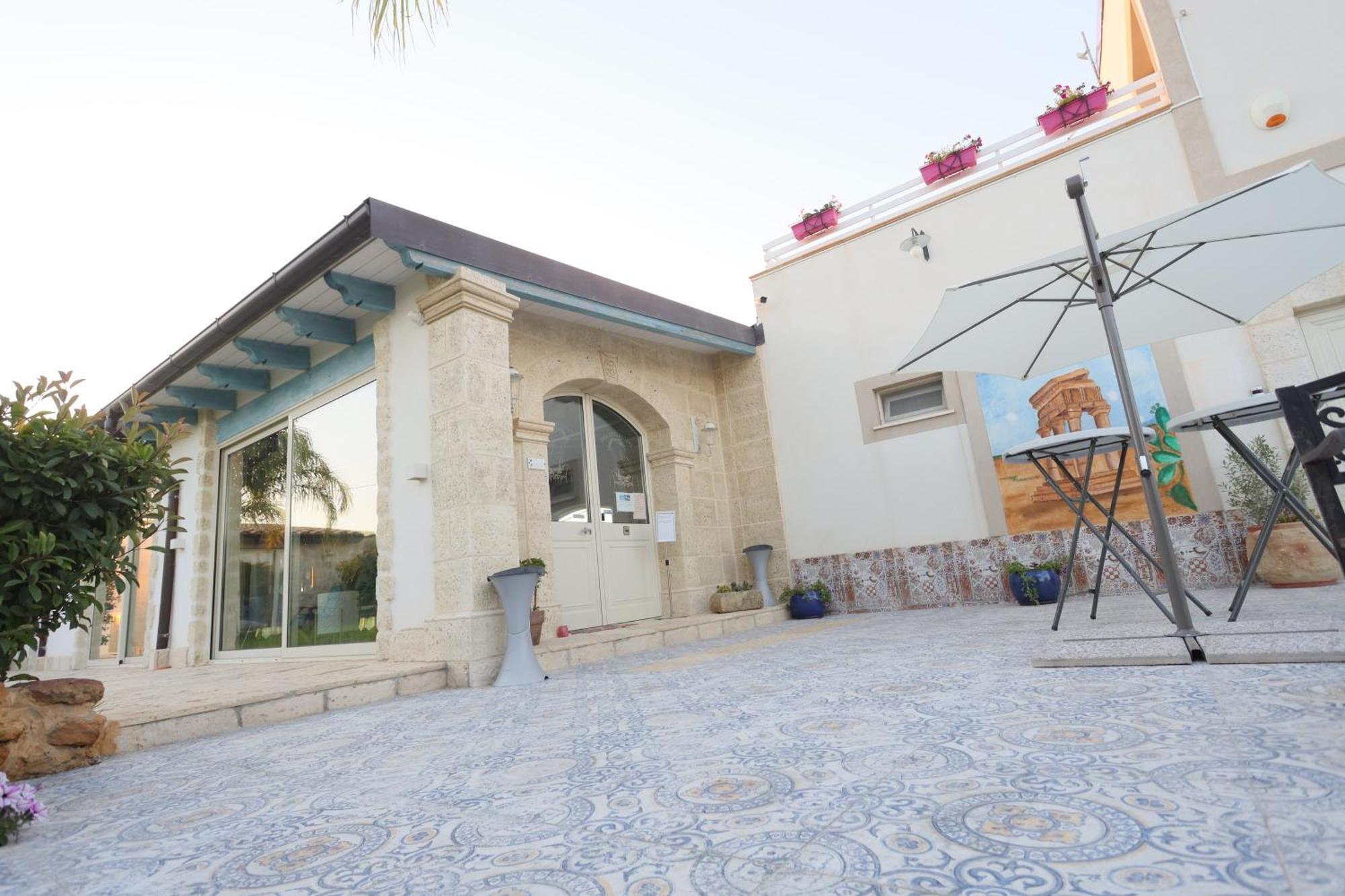 Relais Dea Degli Ulivi Hotel Agrigento Exterior photo